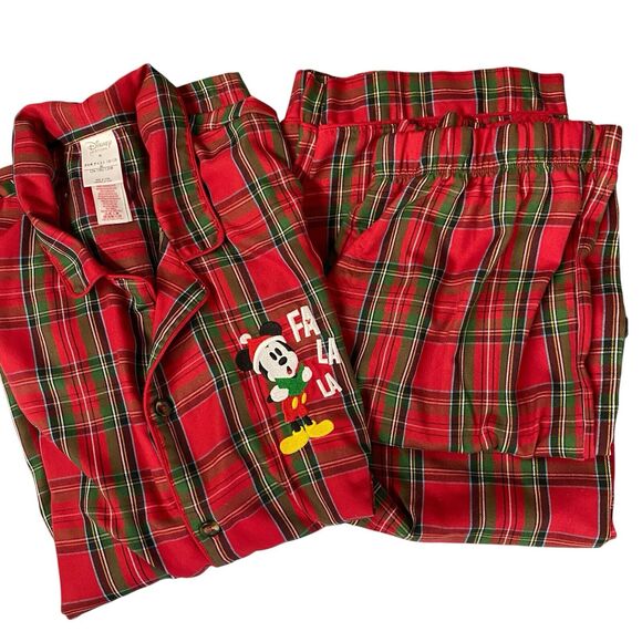 Disney Store Mickey Mouse Pajama Set Mens Size Extra Large Plaid Flannel Santa - Picture 1 of 5